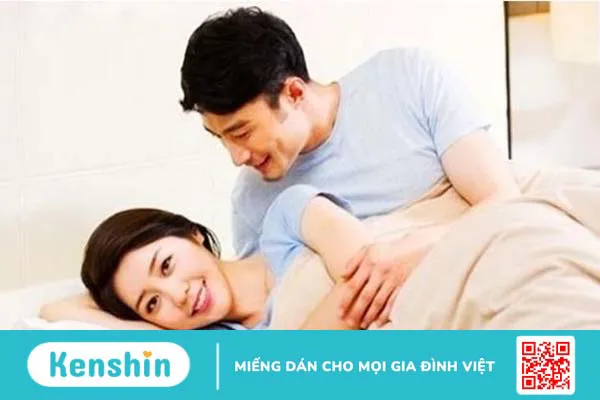 Quan hệ bằng miệng cho chồng khi mang thai có sao không? Cần lưu ý gì?