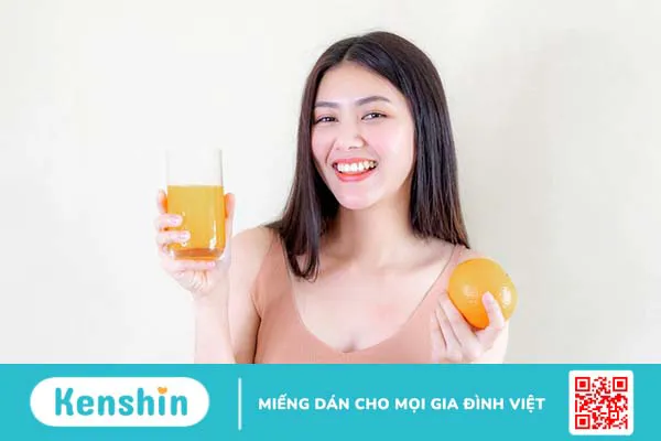 Sản phụ sau sinh bao lâu được uống nước cam? Những điều cần lưu ý