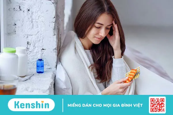 Sau mãn kinh có nên uống thuốc nội tiết tố nữ không?