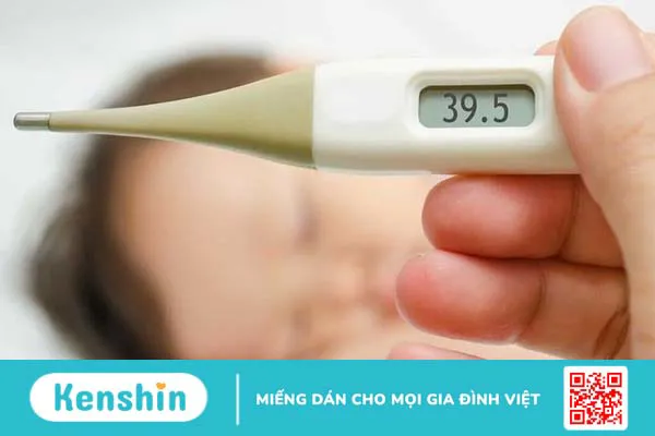 Sốt co giật có nguy hiểm không? Phải làm sao khi trẻ bị sốt cao co giật? 3