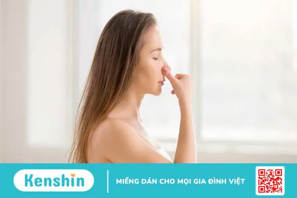 Tại sao triệt lông nách lại bị hôi nách? Cách giảm thiểu hôi nách sau khi triệt lông