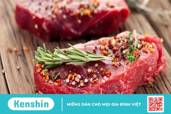 Tẩy nốt ruồi ăn thịt gà có sao không? Bao lâu thì ăn được thịt gà?