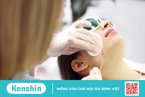 Tẩy nốt ruồi có được ăn cá không? Nên ăn gì để vết thương mau liền sẹo?