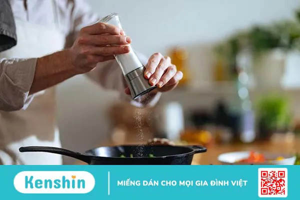 Thèm ăn mặn có phải là triệu chứng bệnh lý không?