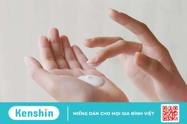 Thuốc bôi viêm bao quy đầu dùng như thế nào?