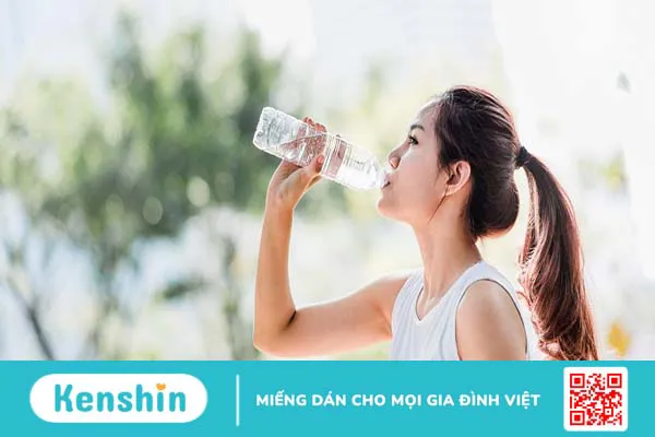 Tiết lộ khung giờ uống nước giảm cân mà bạn không nên bỏ lỡ