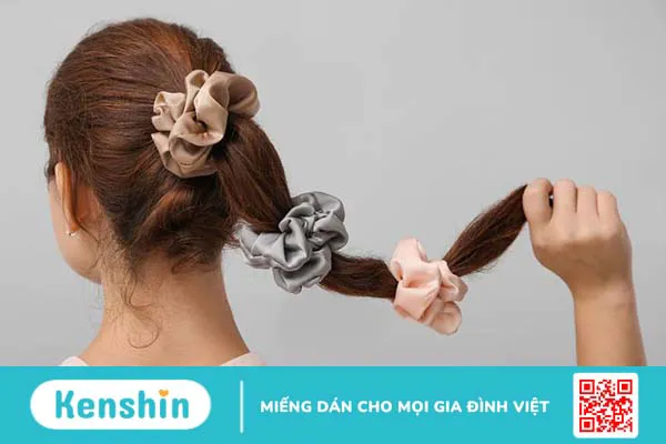 Tóc xoăn bẩm sinh phải làm sao để cải thiện?