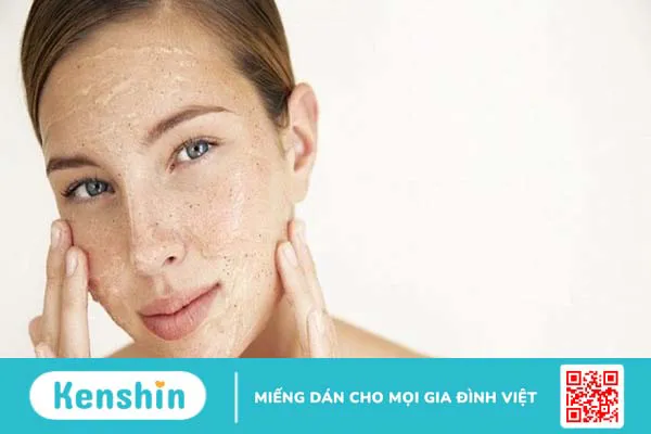 Top sản phẩm tẩy tế bào chết cho da dầu mụn hiệu quả, lành tính