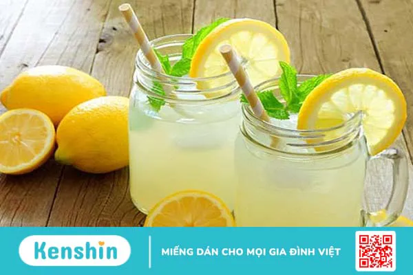 Uống nước chanh giảm cân trước hay sau bữa ăn là tốt nhất?