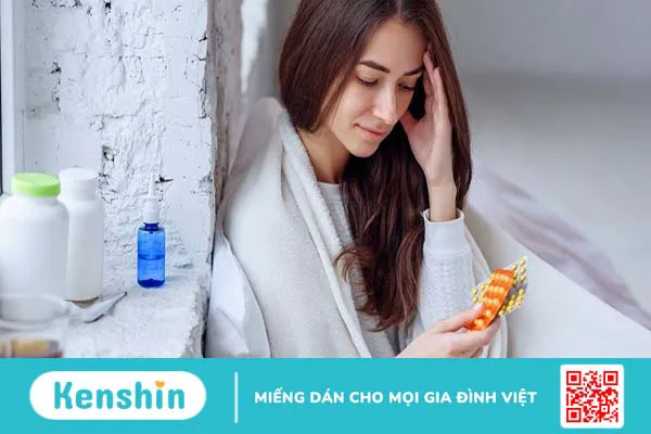 Uống thuốc nội tiết có làm chậm kinh không? Một số tác dụng phụ của thuốc nội tiết