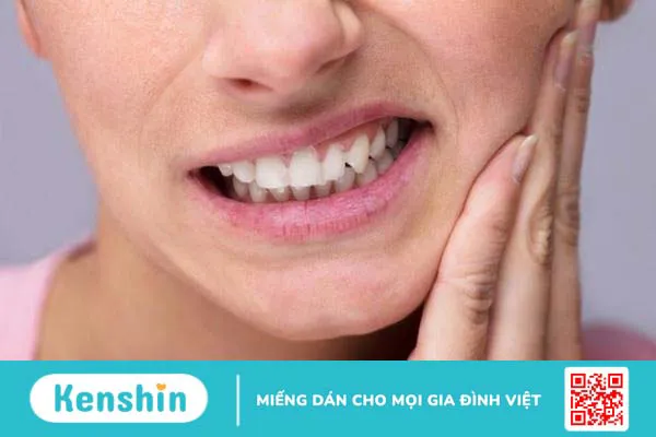 Vì sao cần nâng xoang kín trong cấy ghép implant? 3