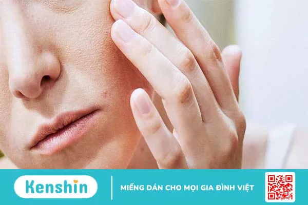 Vì sao ngồi máy lạnh bị khô da và giải pháp khắc phục