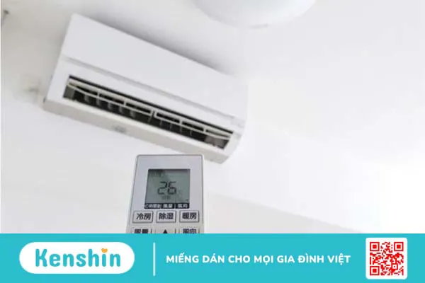 Vì sao ngồi máy lạnh bị khô da và giải pháp khắc phục