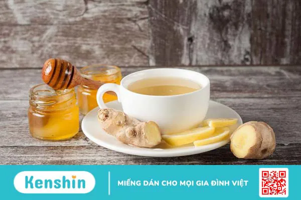 Viêm loét dạ dày uống nước gì và tránh ăn gì?