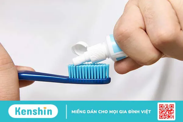 Viêm lợi có ăn được rau muống không?