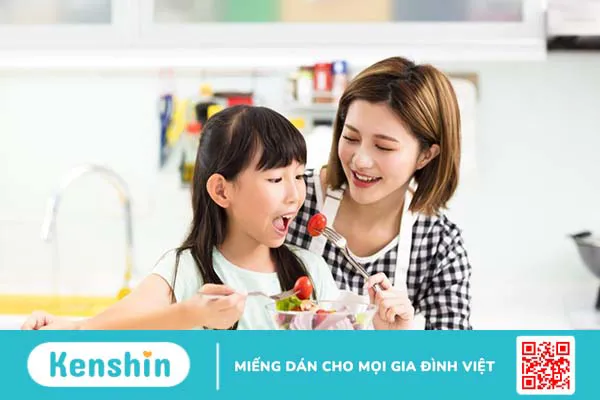 Viêm phổi nặng ở trẻ em: Nguyên nhân, triệu chứng, hướng điều trị và chăm sóc